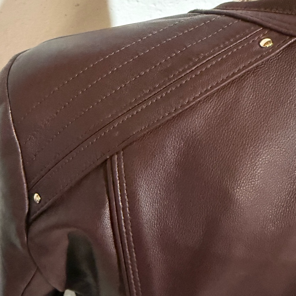 🛍️White House Black Market Leather Jacket. - Picture 8 of 10